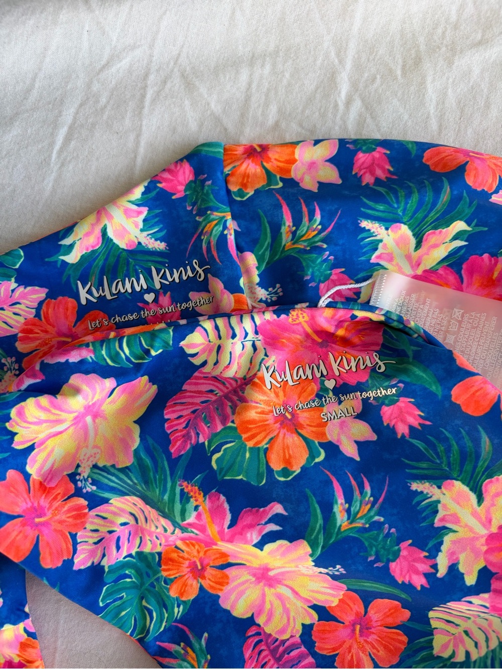Kulani Kinis Bikini - Picture 5 of 9